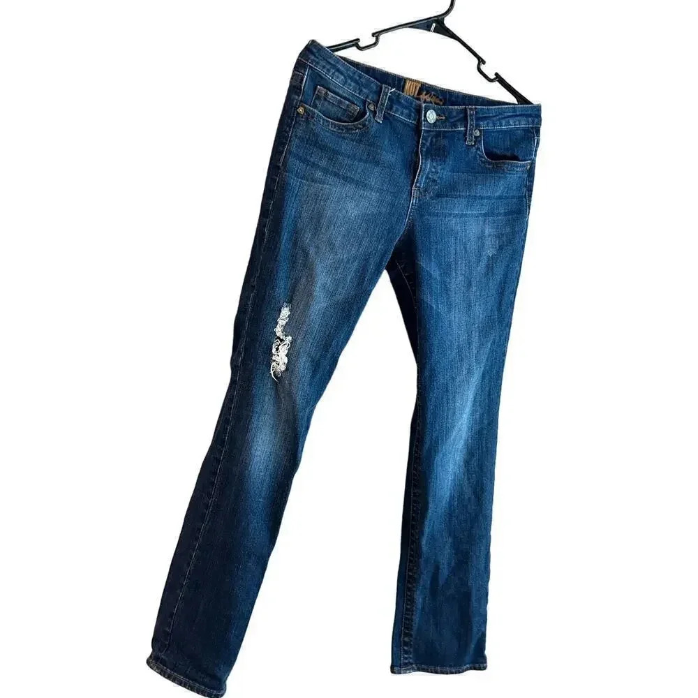Kut from the Kloth women’s jeans size 10 medium wash straight leg